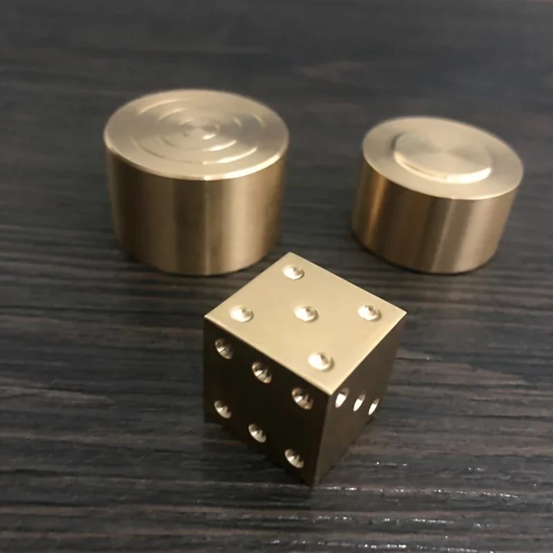 Mental Die — Brass · Sleight